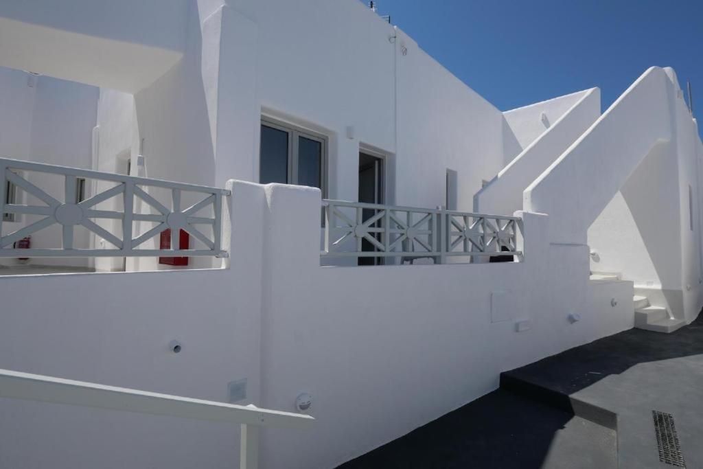 Fira Unique Rooms- Fira Center Экстерьер фото